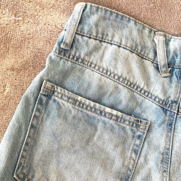VANILLA STAR Junior’s Festival Denim Shorts Size 5 - Picture 3 of 9